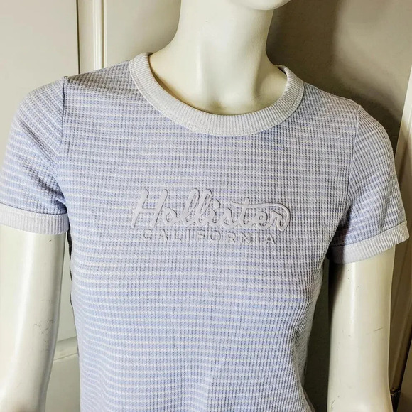 Hollister Ribbed Blue and White Cropped Striped T-Shirt Juniors Size XL - Picture 13 of 15